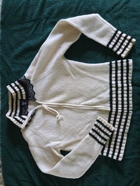 GAP Cream Zip-Up Sweater with Black Stripe Trim